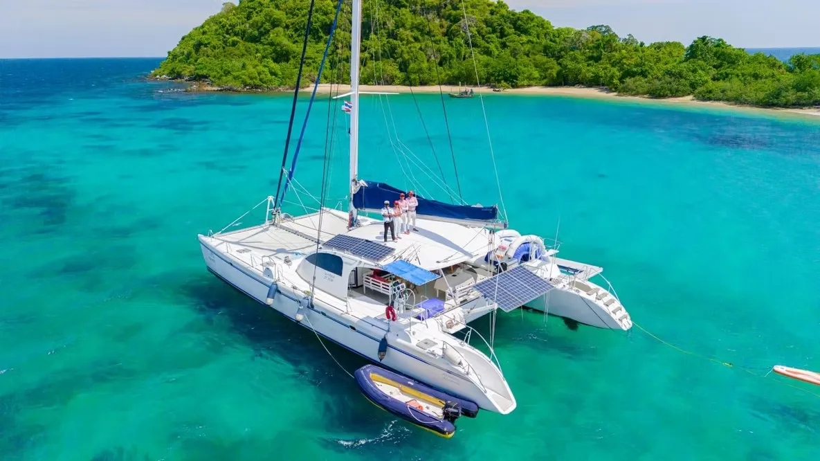 Sailing Catamaran SC-630